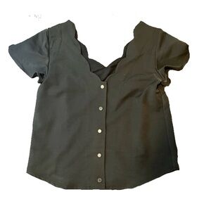 EUC Saaj Paris black scalloped tee